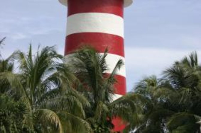 Bahamas Get-A-Round Bus Pass - Pass Features and Stops