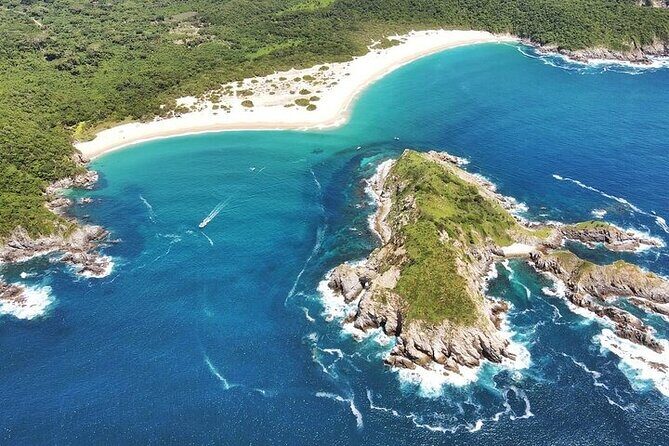 Bahías Experience with a visit to La India Beach - What Travelers Can Expect