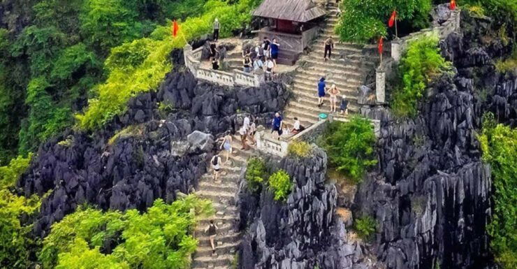 BAI DINH - HOA LU - TRANG AN - MUA CAVE By Minivan - Itinerary Highlights