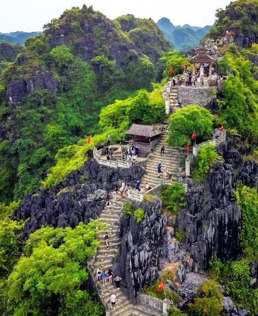 BAI DINH - HOA LU - TRANG AN - MUA CAVE By Minivan - Bai Dinh Pagoda