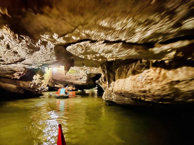 Bai Dinh, Trang An, Mua Cave, Buffet Lunch | Vietnam - Itinerary Highlights