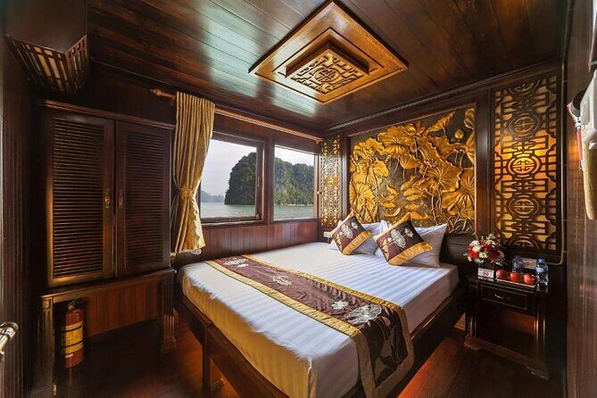 Bai Tu Long Bay 2 Days 1 Night With Renea Cruise - Authentic Experience and Authenticity