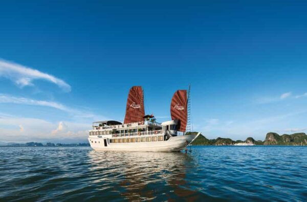 Bai Tu Long Bay 2 Days 1 Night With Renea Cruise - Customer Feedback