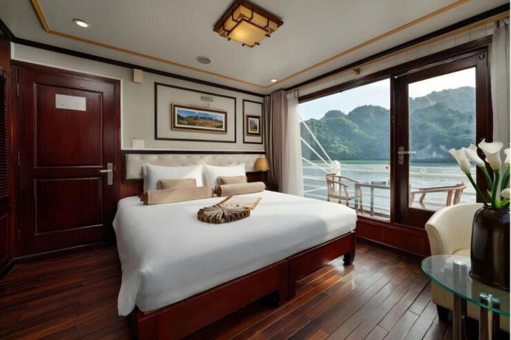 Bai Tu Long Bay 2D1N on Luxury Cruise - Luxury Cruise Experience