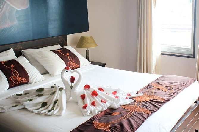 Bai Tu Long Luxury Cruise 2d/1n: Kayaking & Swimming at the Pristine Places - Inclusions in the Cruise Package