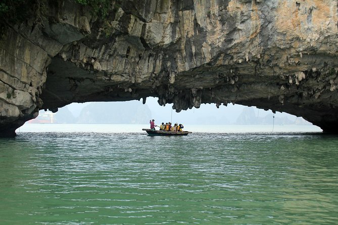 Bai Tu Long Luxury Cruises 2d/1n Tour: Kayaking, Swimming at the Pristine Places - Whats Included
