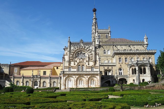 Bairrada Private Tour (Luso & Curia Villages) With Wine Tasting - Village Exploration