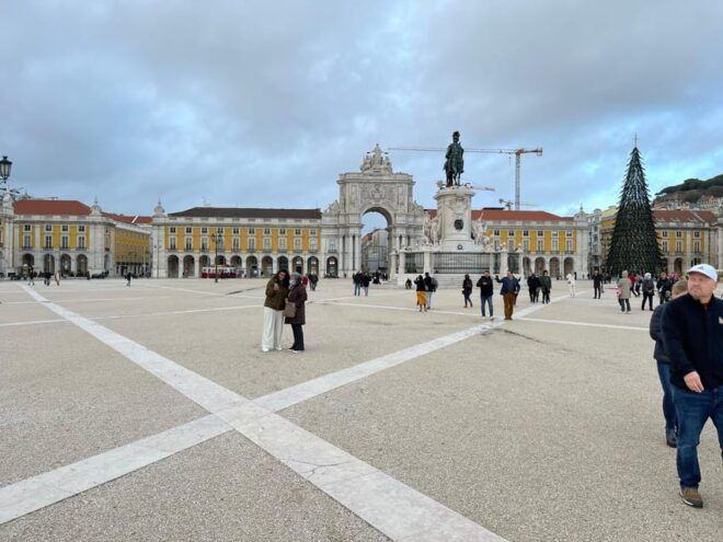 Bairro Alto Pub Crawl! - Restrictions