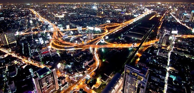 Baiyoke Sky Hotel Dining With Observation Deck - Views, Food Quality, and Ambience