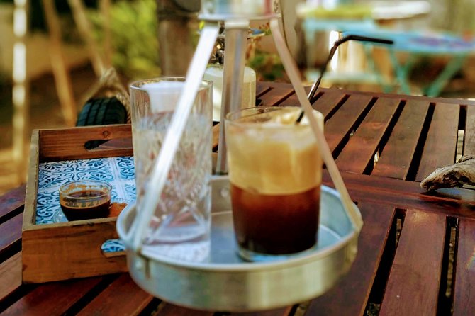 Bake Greek Pies at an Unforgettable Athens Breakfast Experience - Directions: What to Bring