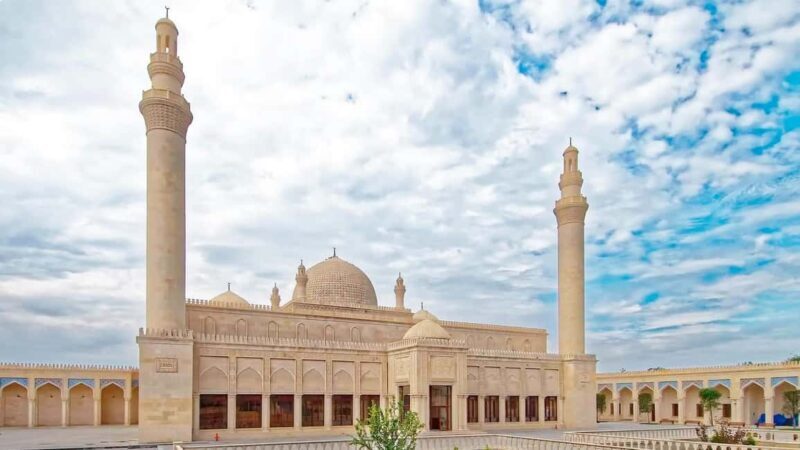 Baku: 2-Day Azerbaijan Tour with Option to Cross to Georgia - Why This Tour Works Well