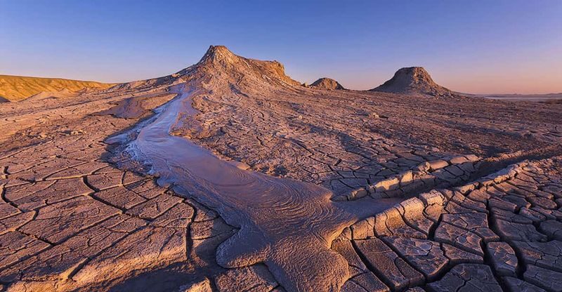 Baku UNESCO Gobustan & Mud Volcanoes Full-Day Tour - Absheron’s fire and oil stories