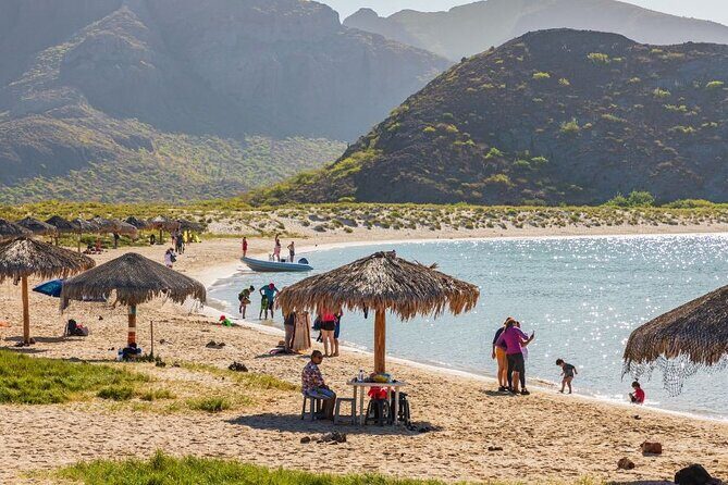 Balandra and La Paz Todos Santos and Hotel California from Los Cabos - FAQ