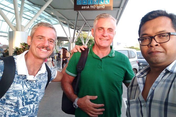 Bali Airport Transfer Check in OR Check out Kuta Area - The Booking and First Impressions