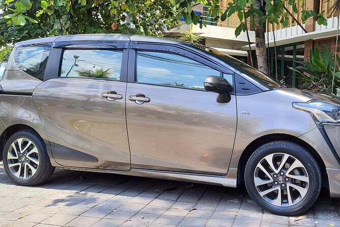 Bali Airport Transfer Check in or Check out Sanur Area Luxury Car - Why You Might Want to Consider This Bali Airport Transfer