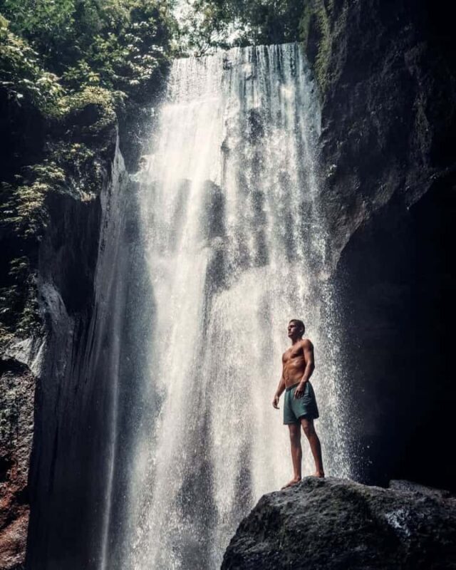 Bali: Akasa Cafe, Waterfalls, Gunung Kawi Temple tour - Starting with a Coffee Break Elevated by Views