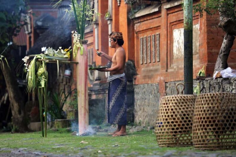 Bali: Ancient Village Tour with Salt Factory Visit - Good To Know