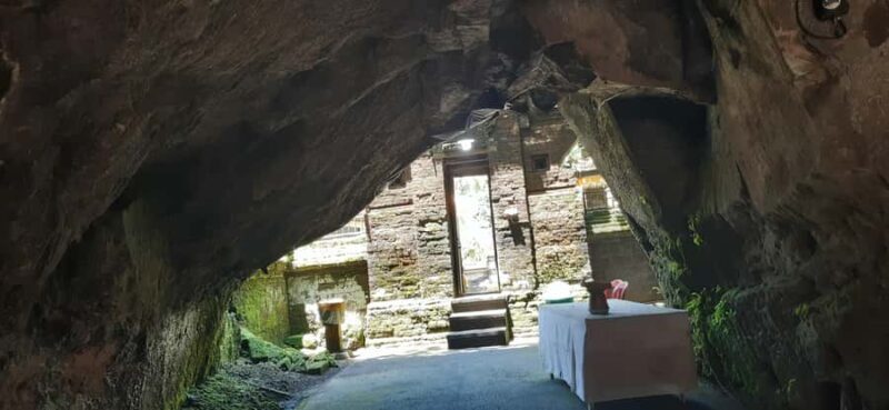 Bali: Barong Dance and Purification Holy Water Temple Tour - Culinary Delights and Coffee Tasting in Ubud