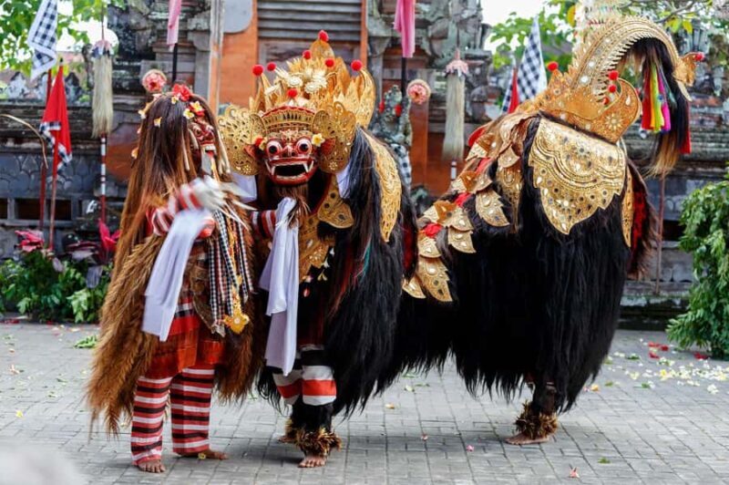 Bali: Barong Dance and Purification Holy Water Temple Tour - Good To Know