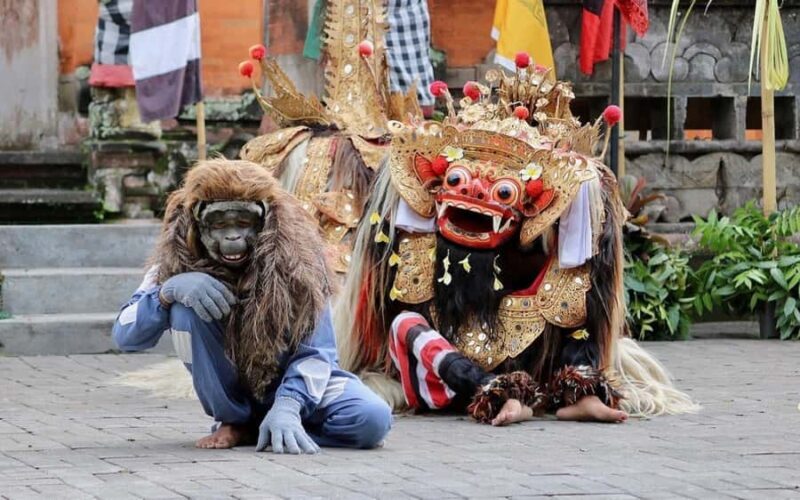 Bali: Barong Dance, Celuk Village, and Sukawati Temple Tour - Good To Know