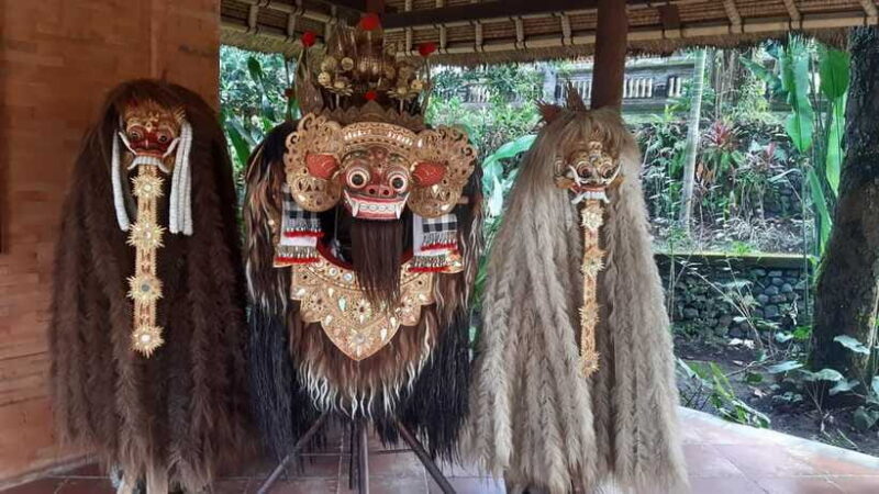 Bali: Barong Dance, Monkey Forest, Taman Ayun & Tanah Lot - FAQ
