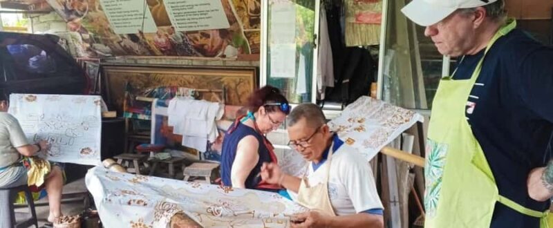 Bali: Batik Crafting Class with Local Instructor - Why This Experience Excels