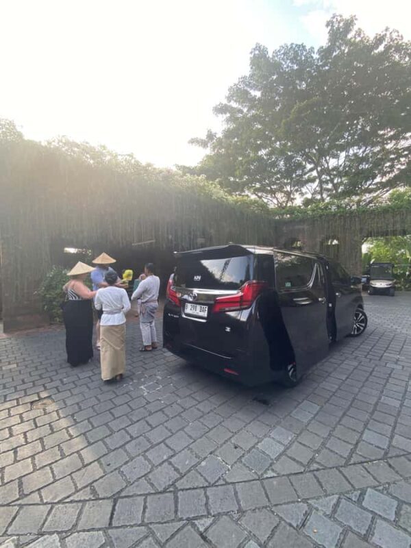 Bali: Beach Club Day Tour with Luxury Experience - FAQ