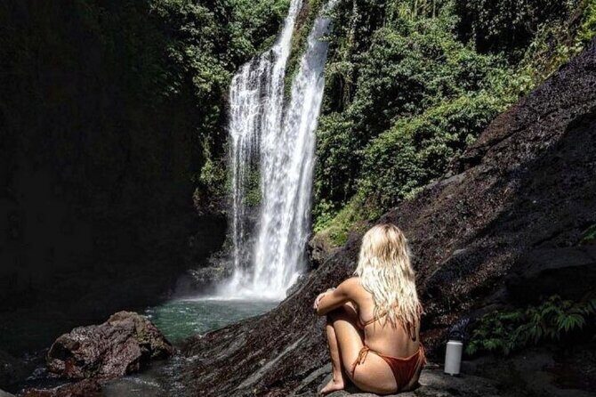 Bali Beach Horse Riding combo with waterfall All Inclusive - The Experience of Guides and Local Hosts