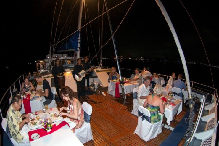 Bali Benoa: 5-Course Romantic Dinner Cruise With Live Music - Activity Details