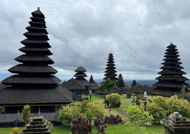 Bali: Besakih Mother Temple Guided Tour With Ticket - Payment and Booking Options