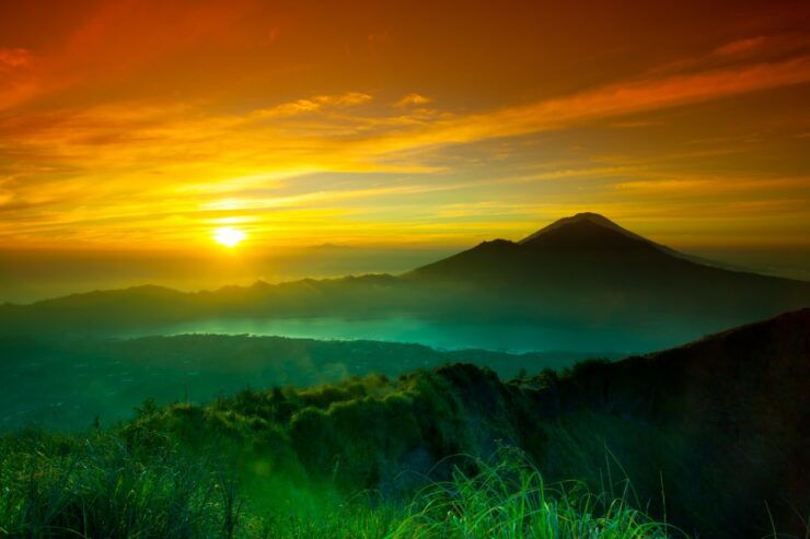 Bali: Best Sunrise Spots & Ubud Monkey Forest Private Tour - Tegallalang Rice Terraces Exploration