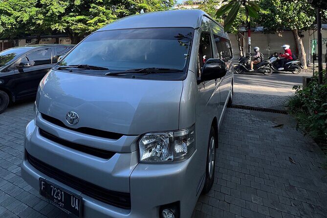 Bali big Van charter with English speaking Driver - Private group - Batuan Temple