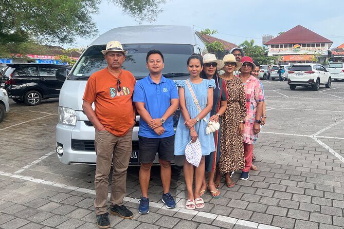 Bali big Van charter with English speaking Driver - Private group - What the Experience Means for You