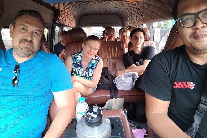 Bali Car Charter with Driver for Customize Tour 5 Hours - FAQs