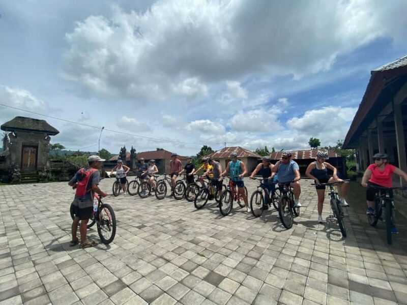 Bali: Countryside, Temple, Ricefield, Volcano with Lunch - Exploring Bali by Bike: A Detailed Review of the Countryside, Temples, Ricefields, and Volcano Tour