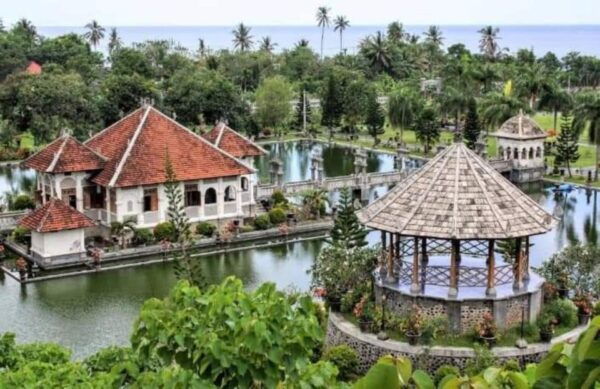 Bali: Customized Private Car Charter With Optional Guide - Explore Bali With Ease