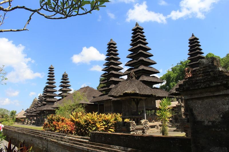 Bali Day Tour in Balinese Costume - A long day with a simple morning plan