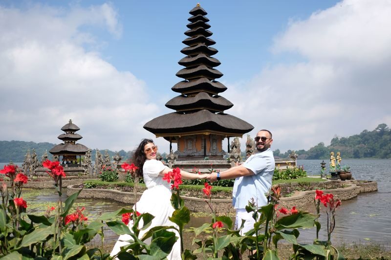 Bali Day Tour with Photographer by Camera & Drone - What the photographer actually adds