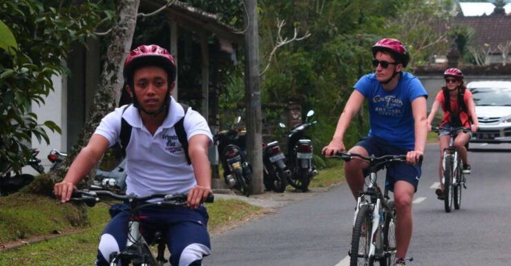 Bali Downhill Cultural Cycling Tour - Tour Duration and Guide Availability