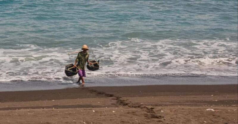 Bali: East Bali Natural Salt Marker and Royal Heritage Tour - The Itinerary in Detail