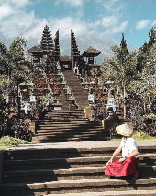 Bali : Gate Heaven Lempuyang & Besakih Tample & Waterfall - Highlights