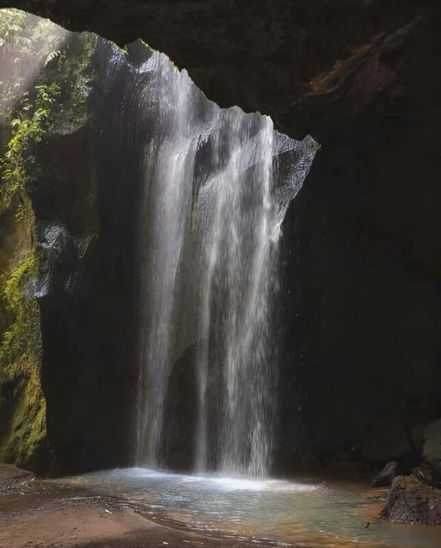 Bali: Goa Rang Reng, Suwat, and Tukad Cepung Waterfall Tour - An In-Depth Look at the Bali Waterfalls Tour