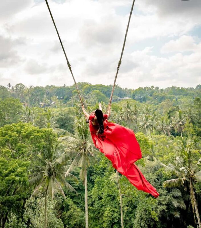 Bali: Griya Beji Water Ritual plus Monkey Forest and Swing - Practical Tips for Travelers