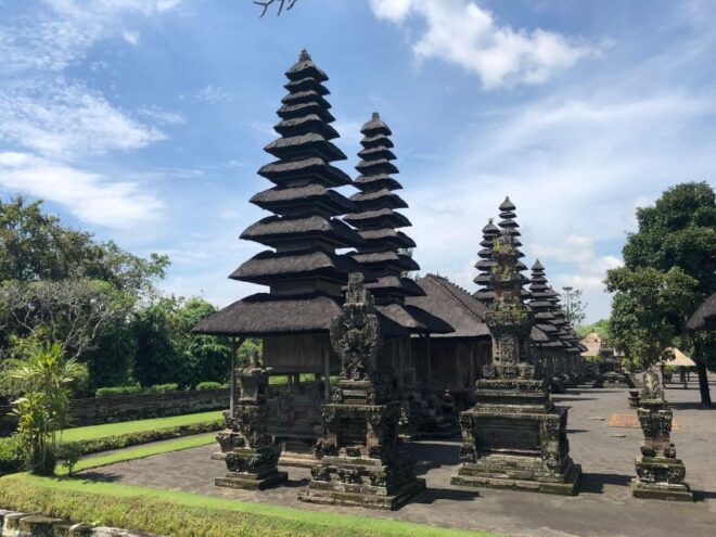 Bali Half Day Sunset Tour: Taman Ayun & Tanah Lot Temple - Highlights of the Tour