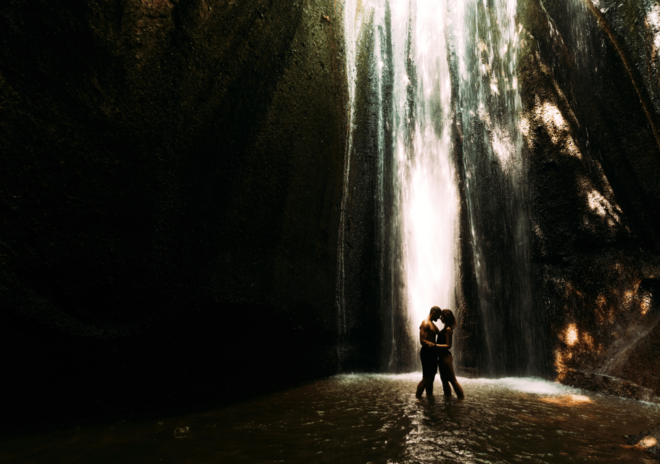 Bali Highlights: Volcanoes, Temples, Waterfall, Rice Terrace - Tirta Empul Water Temple