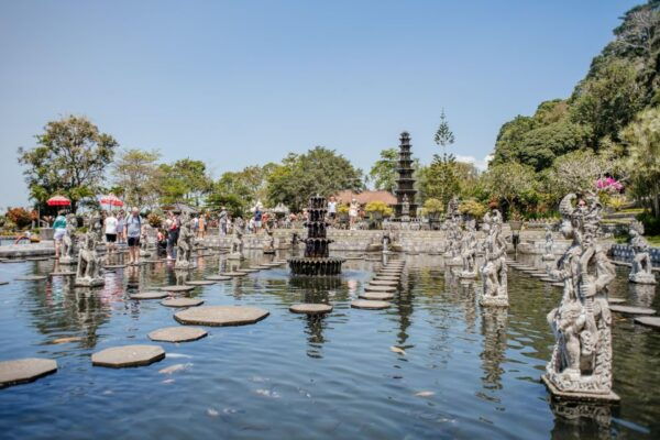 Bali: Lempuyang Quick Access, Waterfall, Water Palace & More - Transportation and Logistics for a Hassle-Free Day
