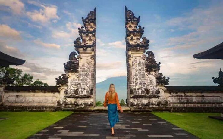 Bali: Lempuyang Temple, Goa Raja, Tirta Gangga Full Day Tour - Key Points