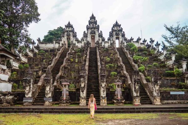 Bali: Lempuyang Temple, Goa Raja, Tirta Gangga Full Day Tour - Transportation and Pickup Details