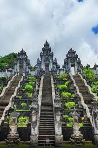 Bali: Lempuyang Temple, Tirta Gangga, and Virgin Beach Tour - What to Bring