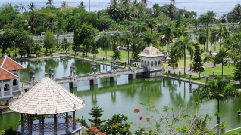 Bali: Lempuyang Temple, Tirta Gangga, Taman Ujung & Beach - FAQ